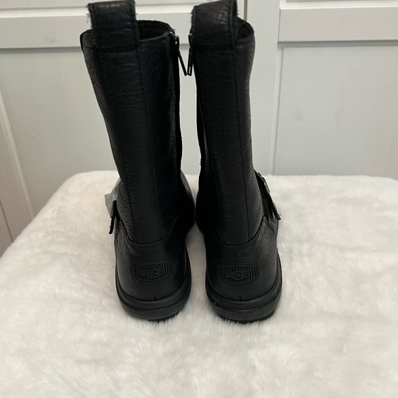 UGG Hapsburg Mid Size 7.5 - Picture 9 of 13